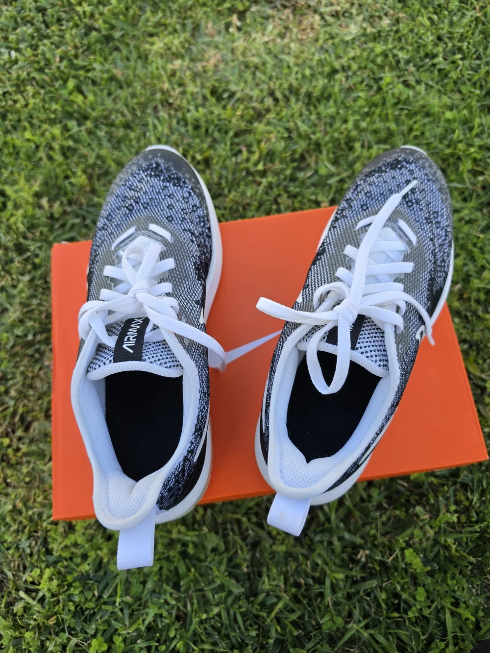 Nike Air Max Sequent 4 GS 'Oreo Sneakers Unisex Size 5.5Y 24cm.